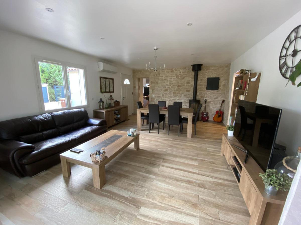 Maison De Plain Pied Avec Terrain De Petanque Villa ดรากิญญ็อง ภายนอก รูปภาพ